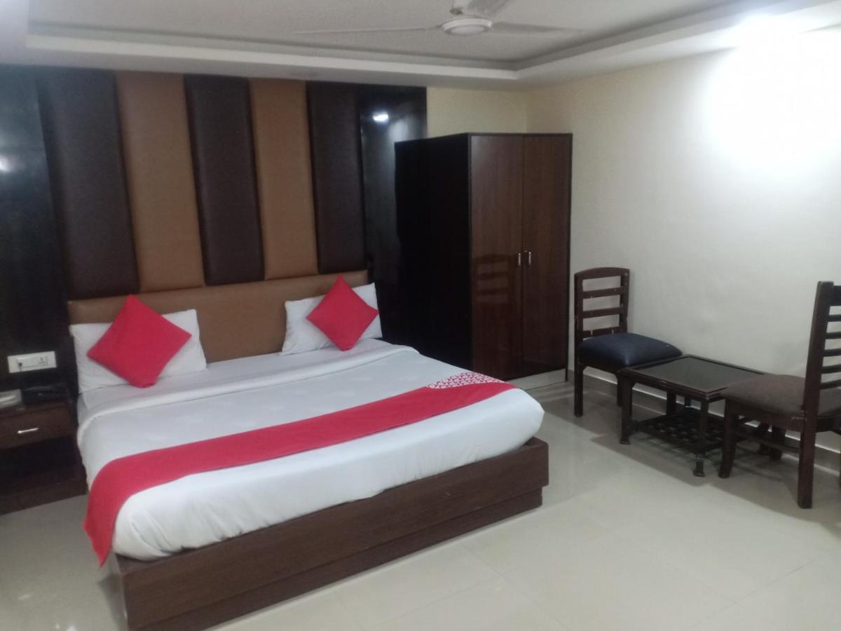 Hotel Clayton Near Igi Airport Delhi Nueva Delhi Exterior foto