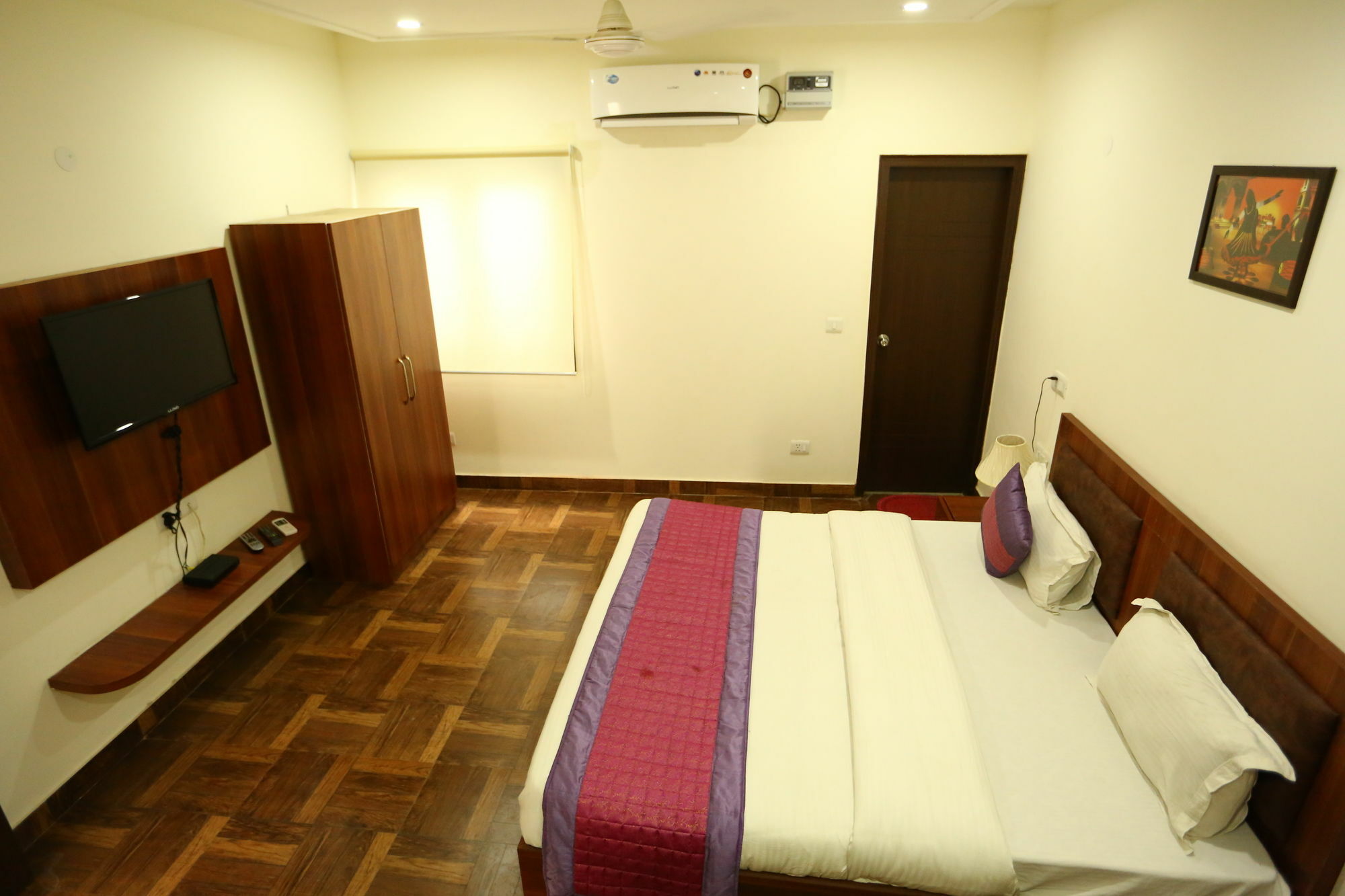 Hotel Clayton Near Igi Airport Delhi Nueva Delhi Exterior foto